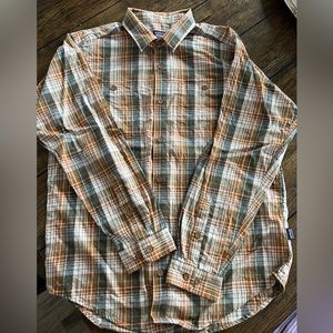 Men’s Patagonia Button Down Shirt